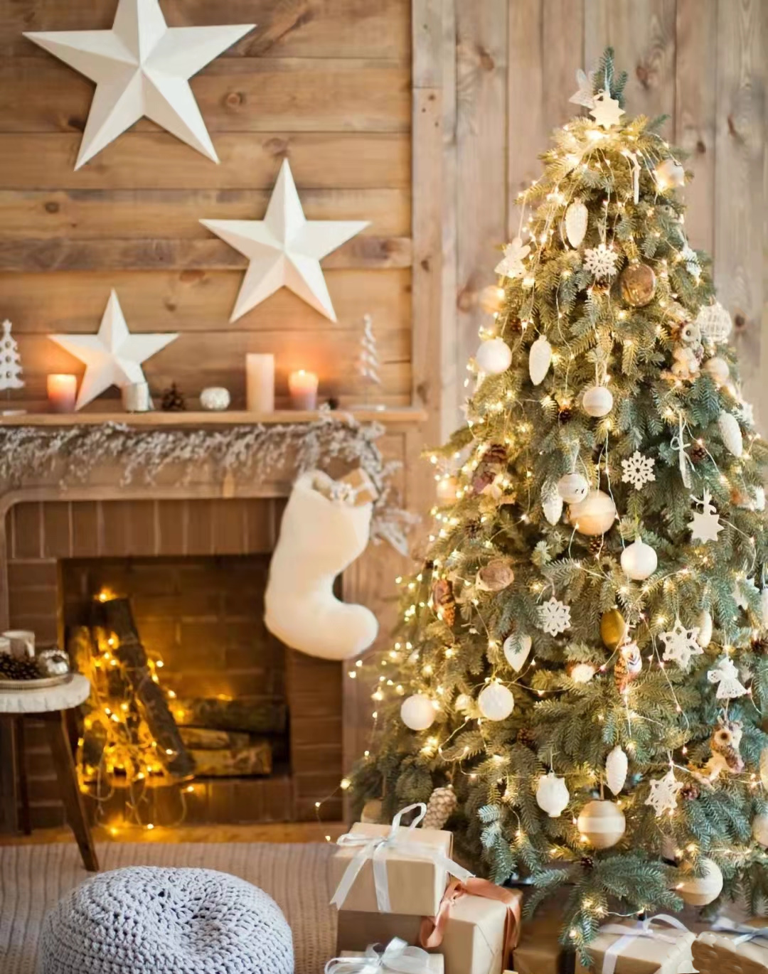 modern-farmhouse-christmas-tree-ideas-glorifiv