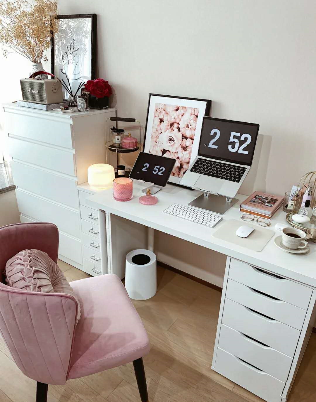 Home Office Desk Ideas - Cool Stylish Vs Sweet Elegant - Glorifiv