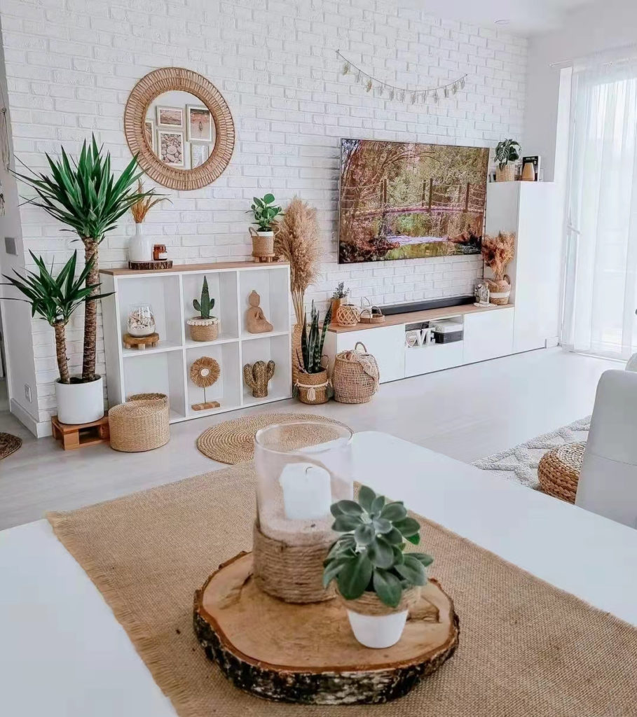Boho Small Living Room Ideas and Layout - Glorifiv